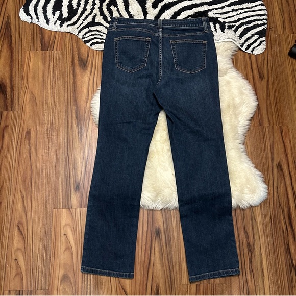 St John's Bay Jeans Size 10 Straight Leg - Picture 3 of 5